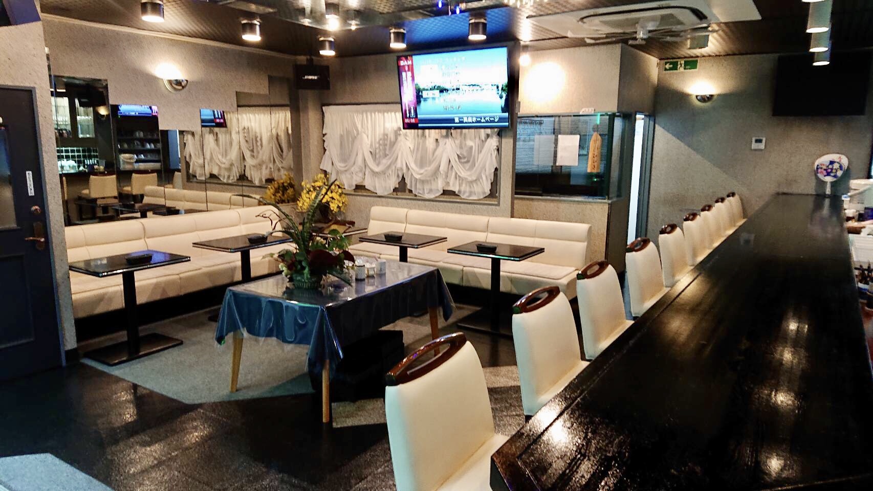 八王市のカラオケ喫茶カラオケステージひびき店内写真8