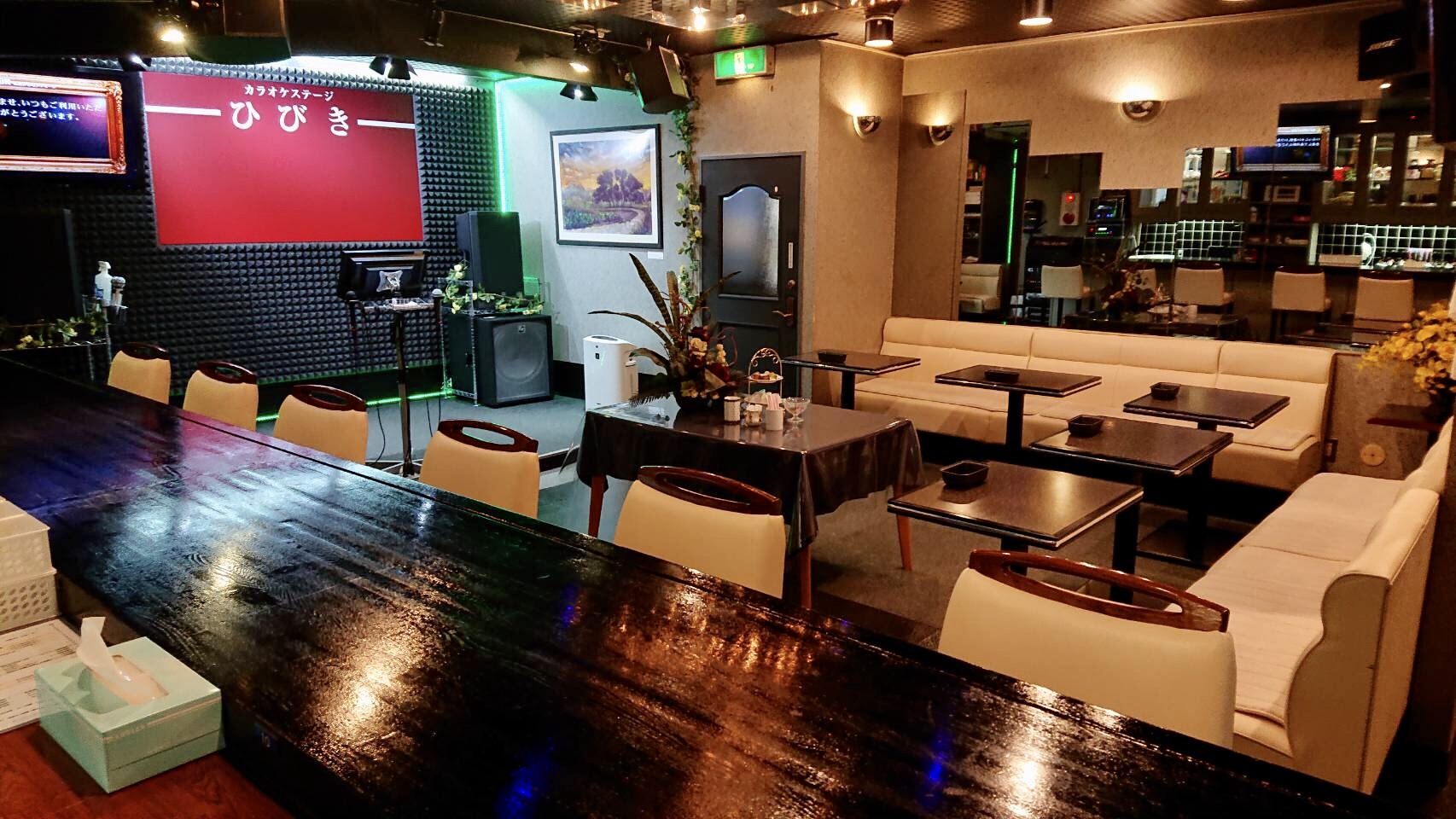 八王市のカラオケ喫茶カラオケステージひびき店内写真10