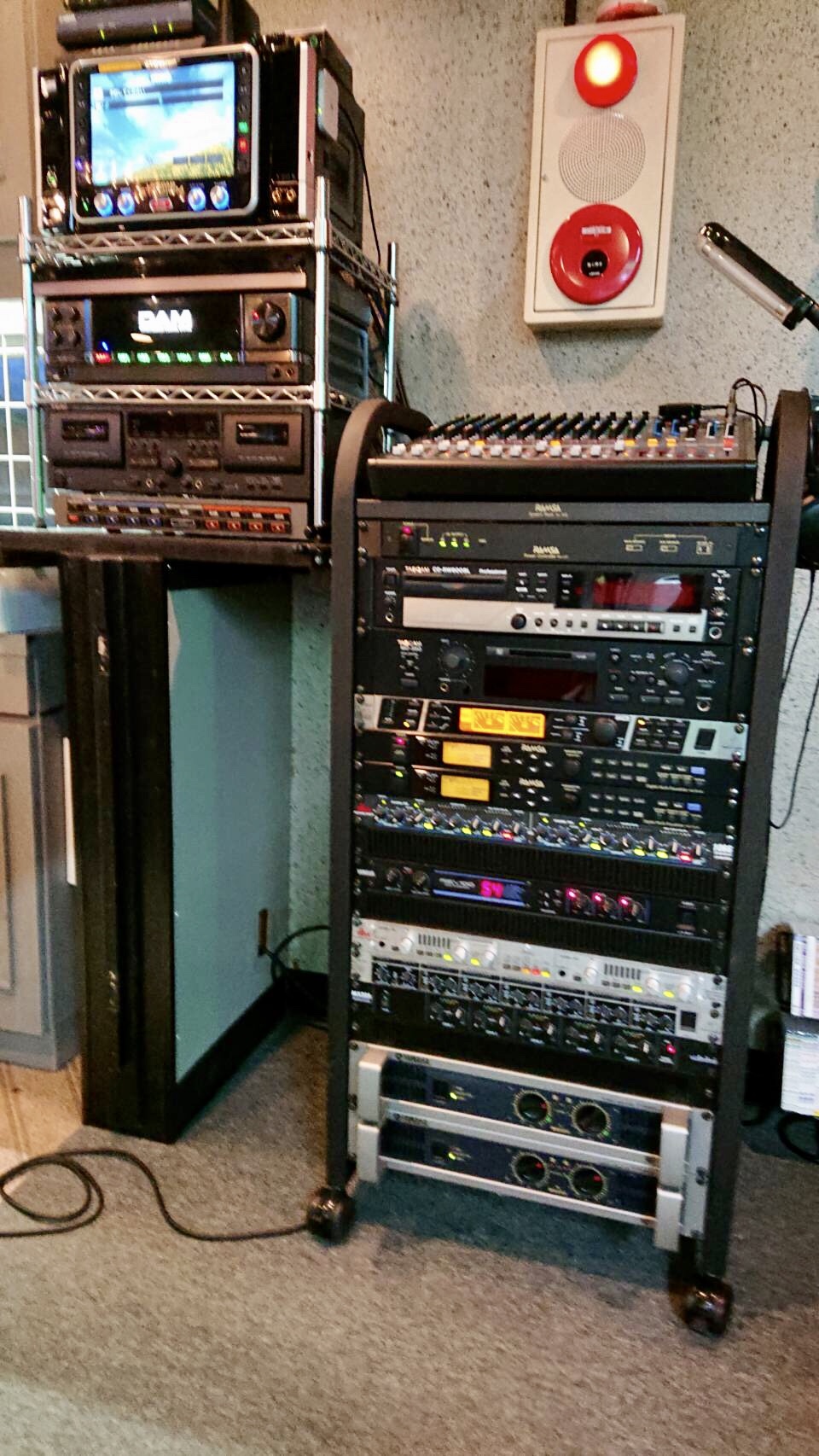 八王市のカラオケ喫茶カラオケステージひびき店内写真13